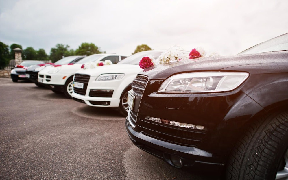 Der Hochzeitskonvoi sorgte für Chaos auf der Autobahn (Symbolbild).