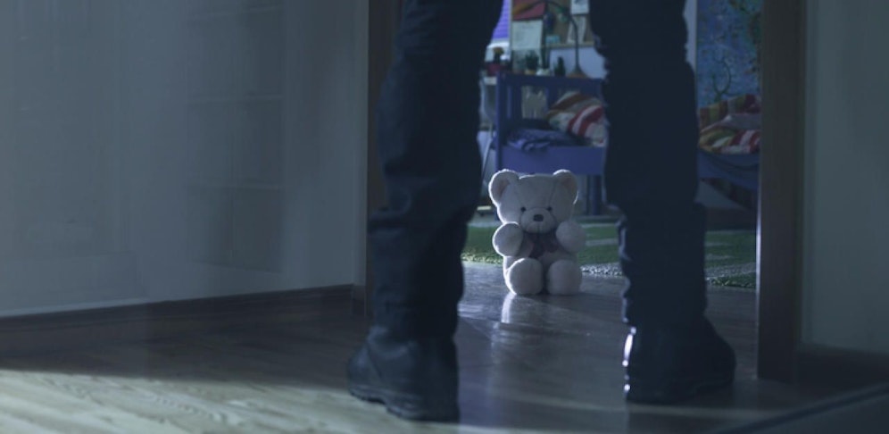 Der Mann folterte das Kind zu Tode