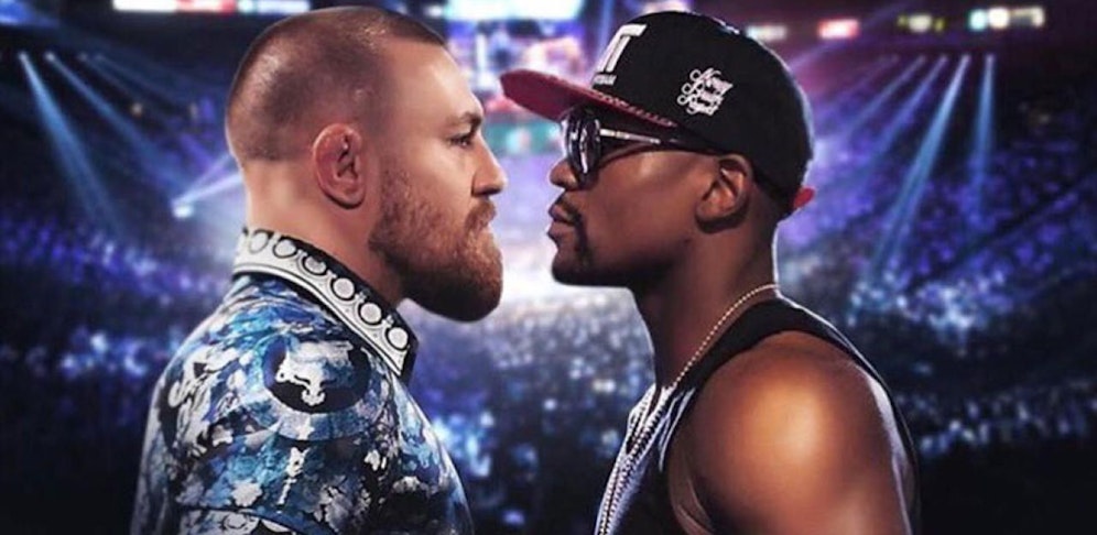 Conor McGregor (li.) boxt am 26. August in Las Vegas gegen Floyd Mayweather.