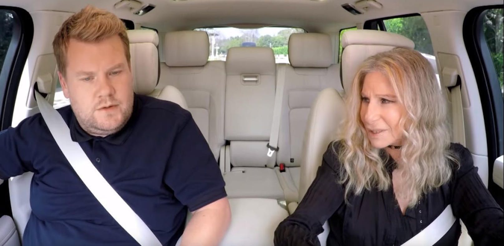 Streisand singt zum ersten Mal laut im Auto