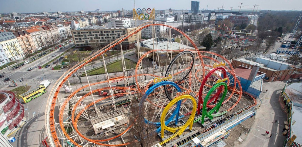 Testen Sie mit Anna Chiara den Olympia Looping im Prater!