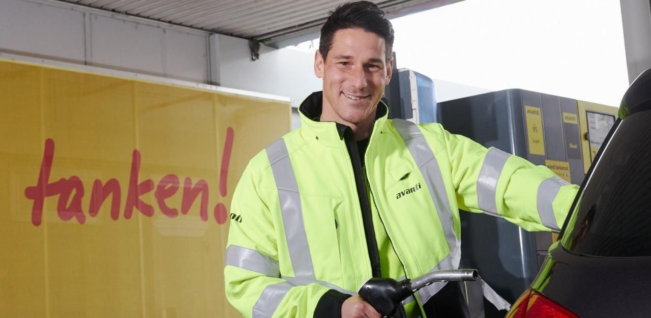 Heute.at - Avanti bringt Fußball-Legende Helge Payer nach Horn