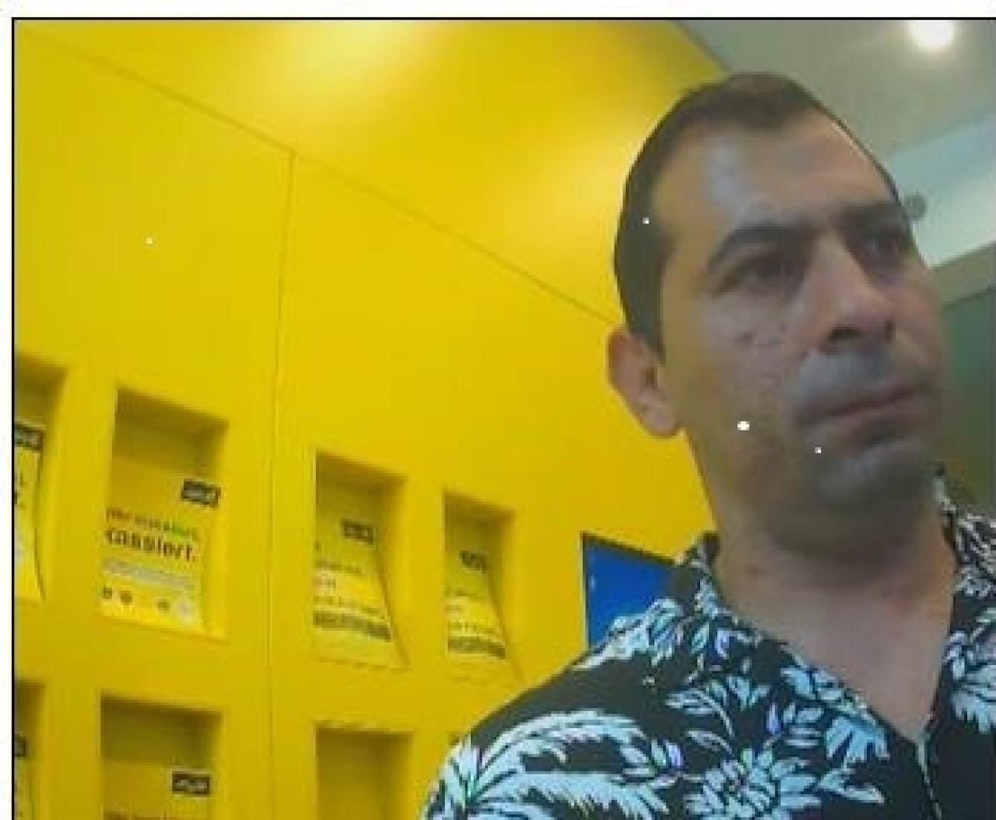 Wer kennt diesen Mann? Die Polizei ersucht um sachdienliche Hinweise. 