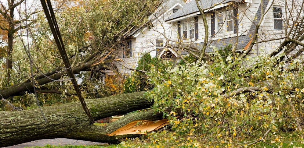 Ein Sturm wütet auch in Italien.