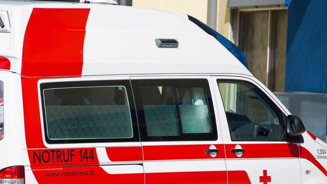 Opfer per Rettung ins Spital
