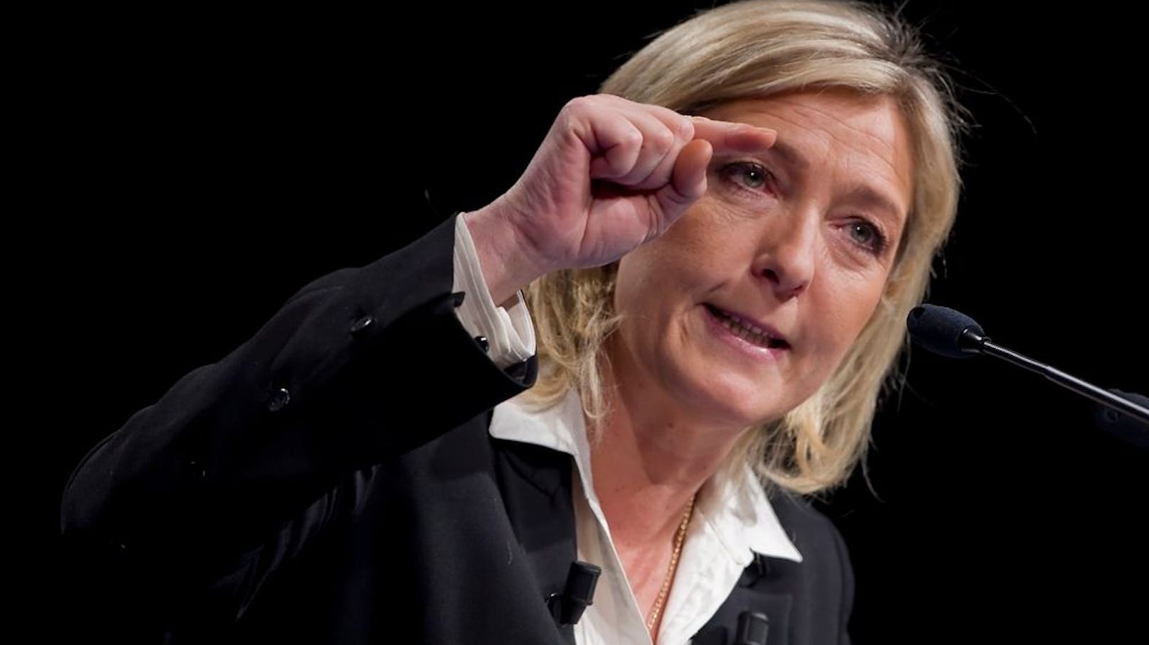 Frankreich wählt: Le Pen will EU Geldhahn zudrehen