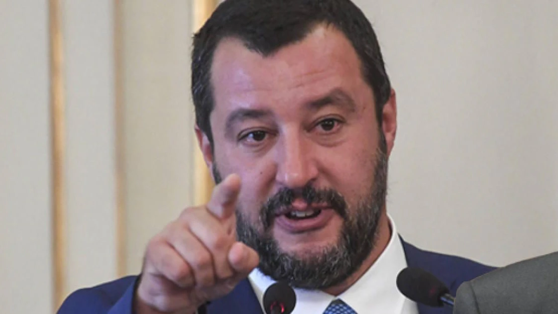 Salvini hofft, dass keine politischen Motive hinter den Taten stecken.