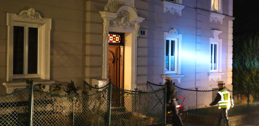 Die Einbrecher sperrten die Frau in den Heizungsraum. Dort harrte sie stundenlang aus. 