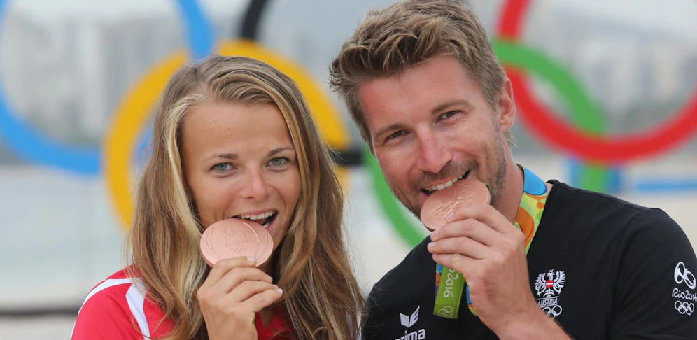 Österreichs Olympia-Medaillengewinner: Das Segel-Duo Tanja Frank und Thomas Zajac holte Bronze im "Nacra 17" und kämpft nun gegen den Rost.