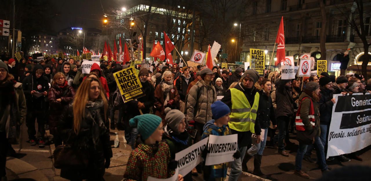 Heute.at - Akademikerball: Wieder Demo angekündigt
