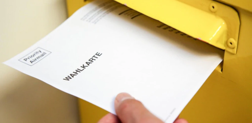 Schon wieder gibt es eine Panne bei der Ausgabe der Wahlkarten.