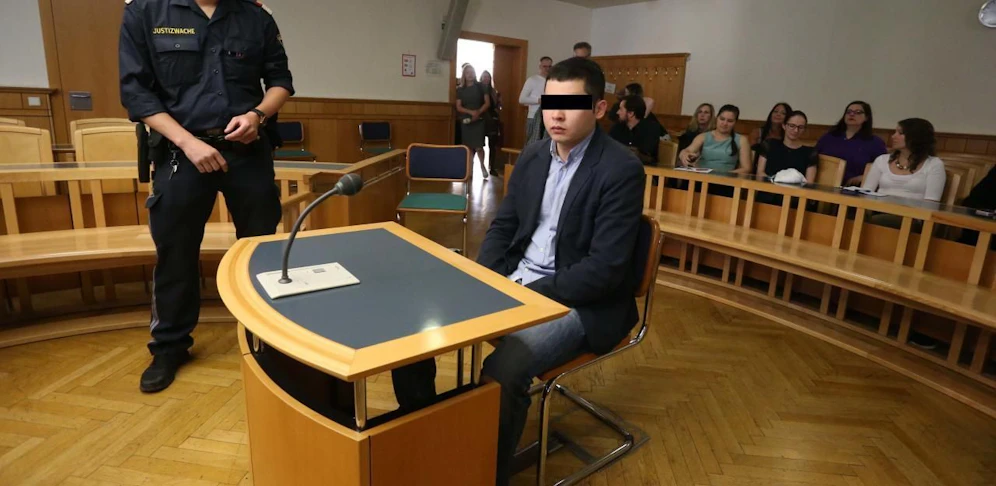 Der Angeklagte im Gerichtssaal