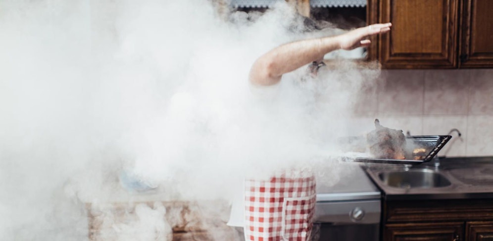 Symbolfoto eines Küchenmalheurs. 