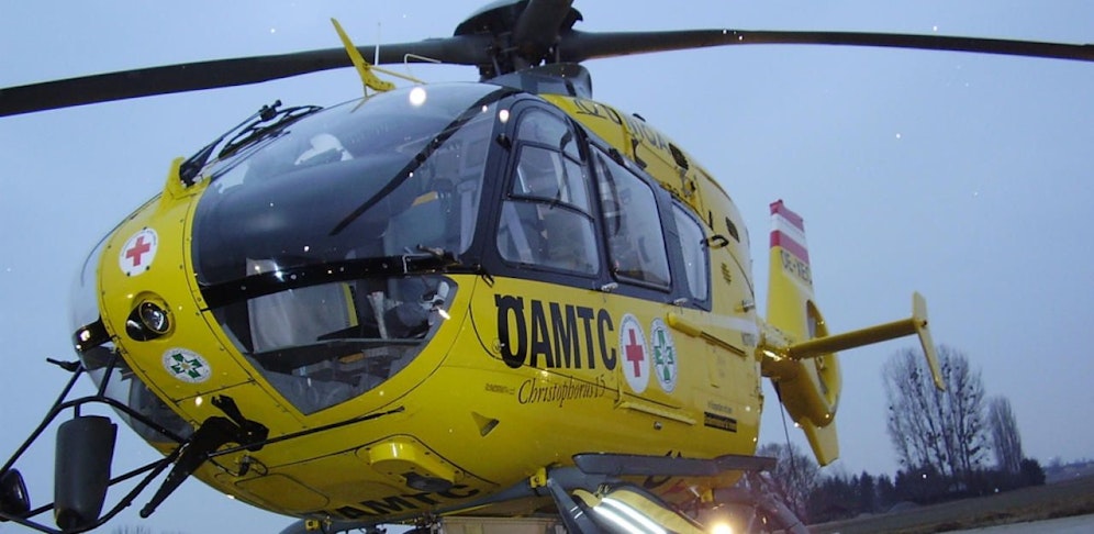 Der Christophorus 15 flog Mäderl ins Spital.