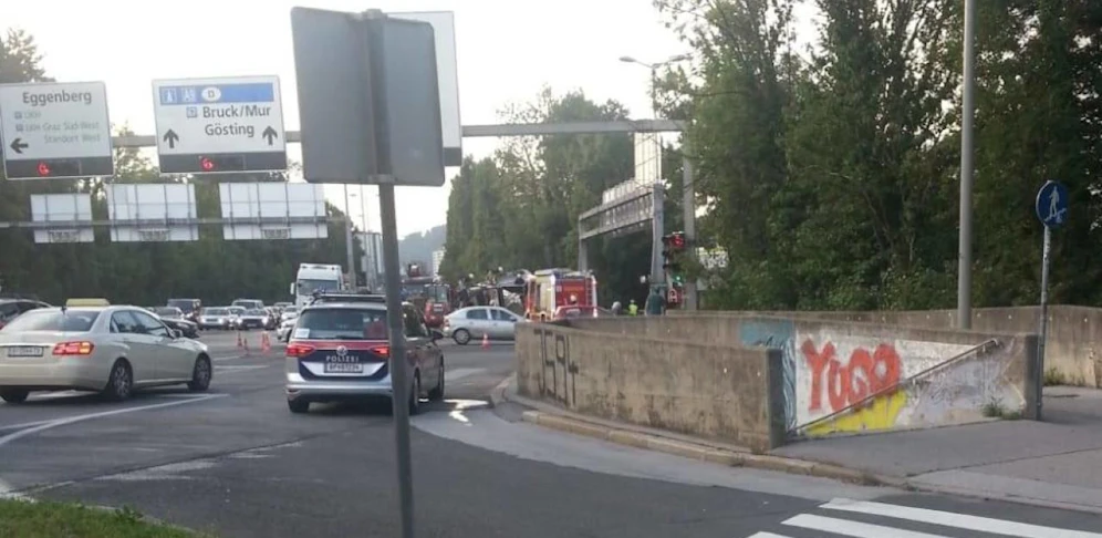 Der Kreuzungsbereich war von 16 bis etwa 24 Uhr gesperrt!