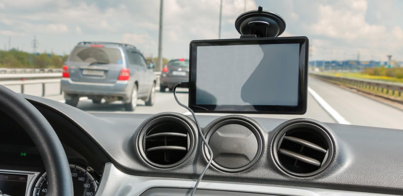 Heute.at - Lenkerin folgt Navi blind und löst Bahnsperre aus