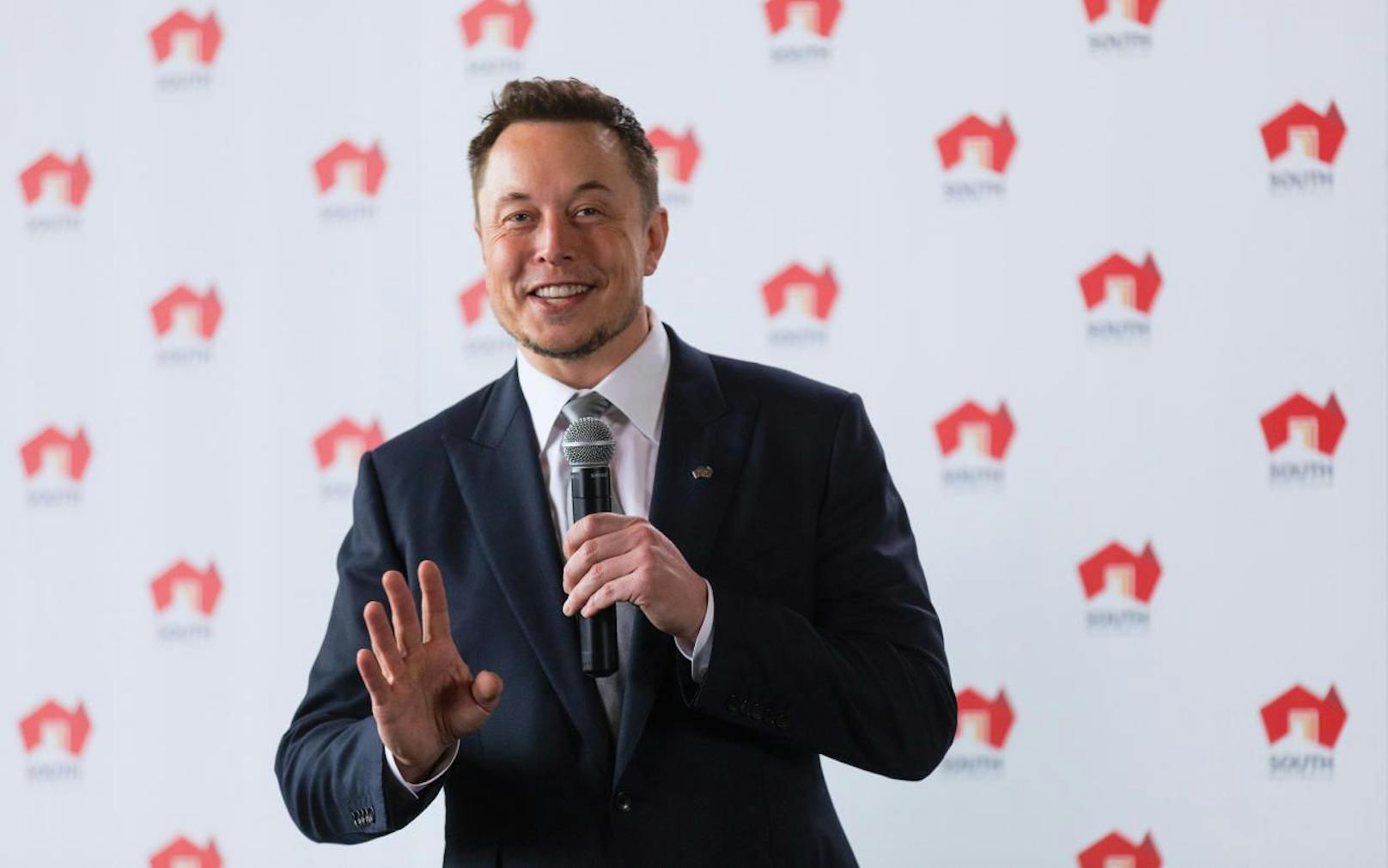  Tesla-Chef Elon Musk ist eigentlich ein Fan von Norwegen. Kein Wunder: In keinem anderen Land der Welt ist der Anteil von Ökoautos höher, auch die Tesla-Modelle boomen. Doch seine Freude dürfte sich gerade trüben. 