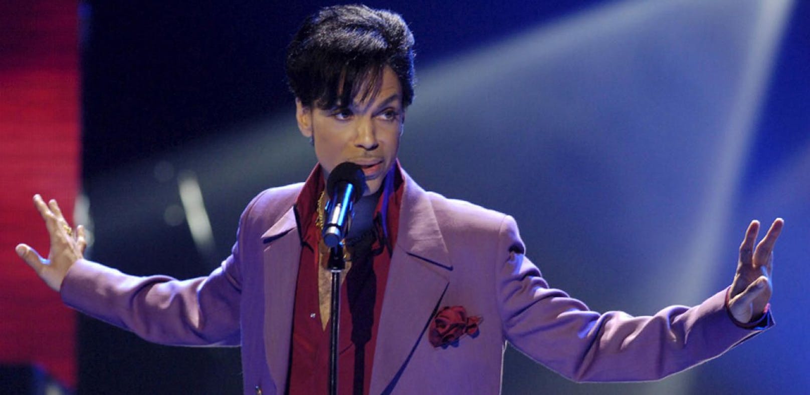 Pop-Superstar Prince hortete Schmerzmittel