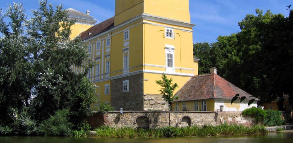Wirtin der Taverne ertrank im Schlossteich.