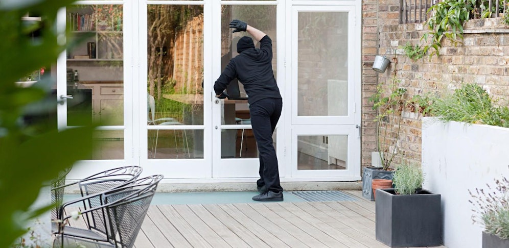 Die Polizei konnte drei Einbrecher schnappen.