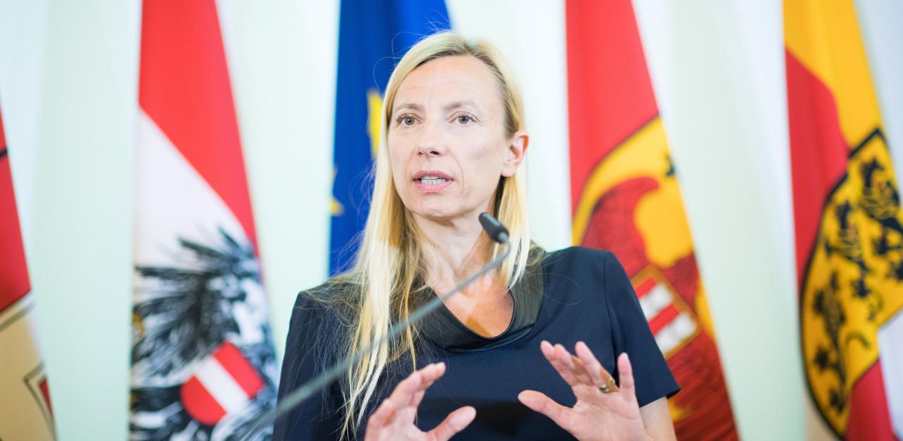 Heute.at - Ministerinnen verraten Pläne zur Frauensicherheit