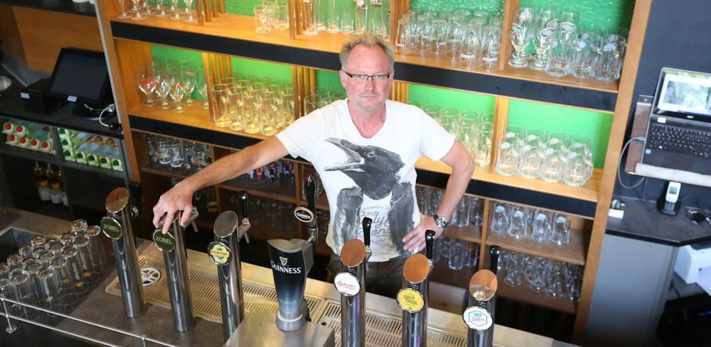 Wirt Konrad Windsperger hat Angst um sein Lokal "Zobel".