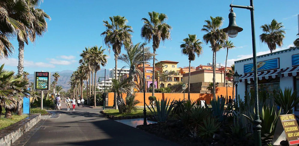 Der 27-Jährige will andere Touristen auf Teneriffa warnen. 
