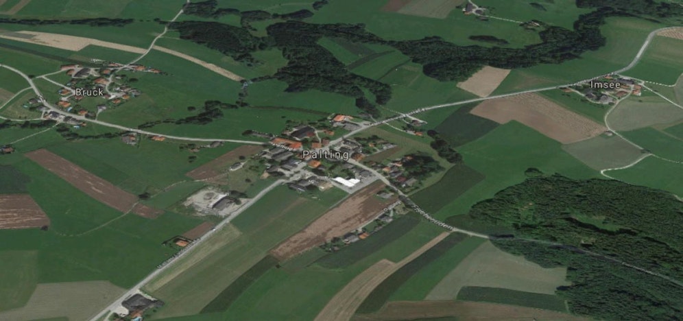 Zum Zusammenstoß kam es auf der Mattseer Landesstraße in Palting.