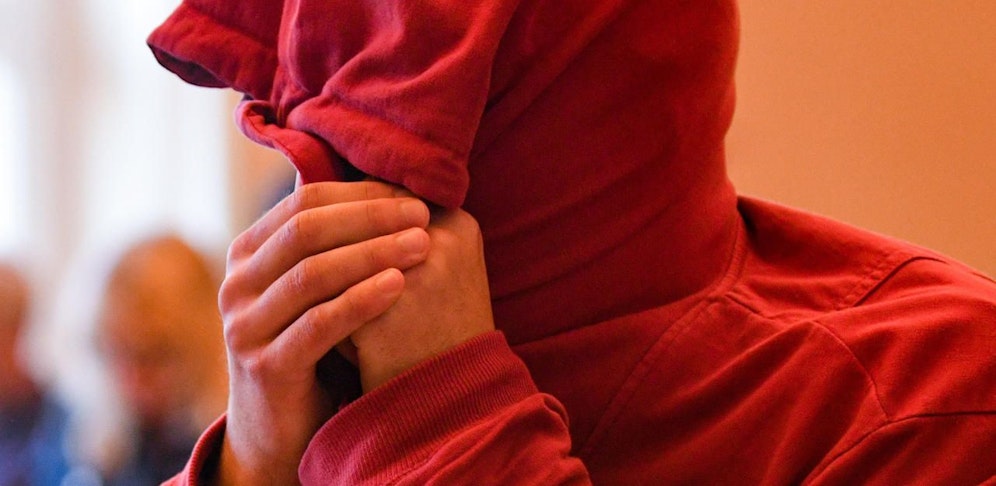 Der 21-Jährige wurde zu zwei Jahren und sieben Monaten Haft verurteilt.
