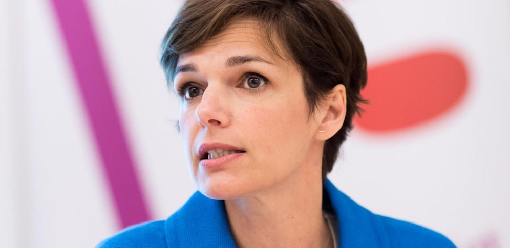 Als eine Frau bei einer Feier kollabierte, war Rendi-Wagner sofort als Ersthelferin zur Stelle.