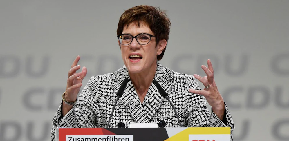  Annegret Kramp-Karrenbauer 