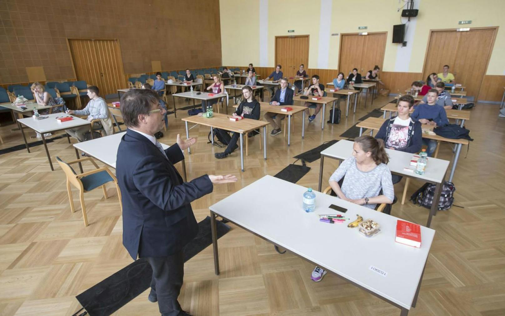 Die Zentralmatura wurde im Schuljahr 2014/15 eingeführt. Hier eine Prüfungssituation an einem Wiener Gymnasium.