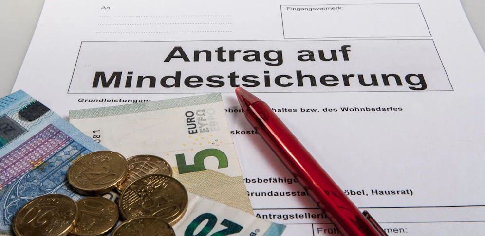 Über Falschangaben zur Mindestsicherung hat sich ein Paar über Jahre hinweg fast 50.000 Euro erschlichen. 