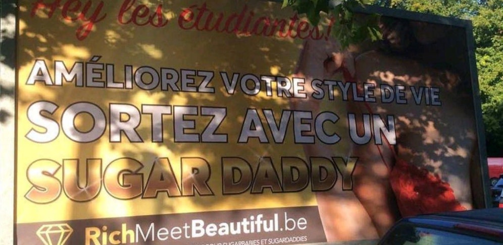 Die Dating-Plattform "RichMeetBeautiful" steht unter Kritik.