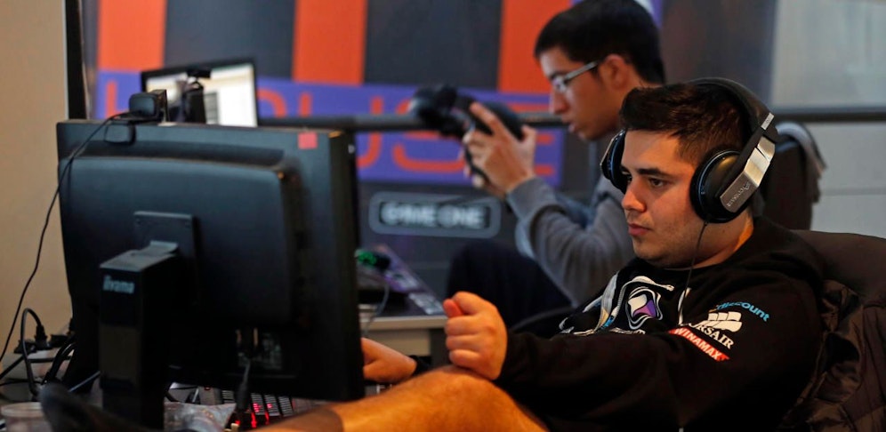 Diese Spieler betreiben Gaming sogar als Sport - genannt Esport.