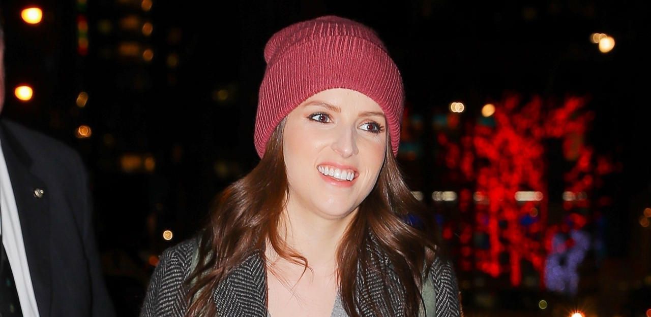 Heute.at - Falsche Anna Kournikova bittet um Sex mit Iglesias