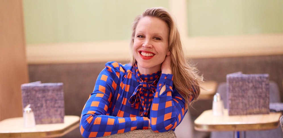 Nina Proll plaudert über Sex und ihre Rolle als Mutter und Ehefrau