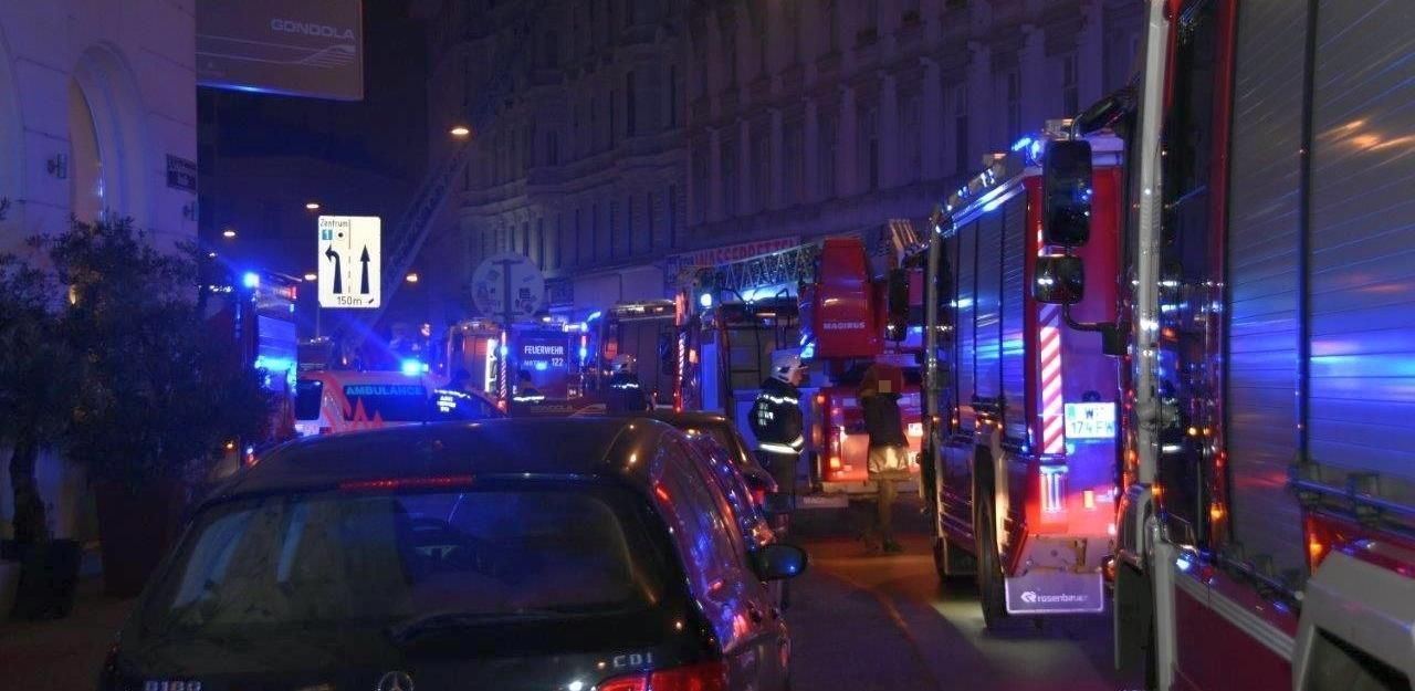 Heute.at - CO-Drama in Wien: Sohn (16) bricht tot zusammen