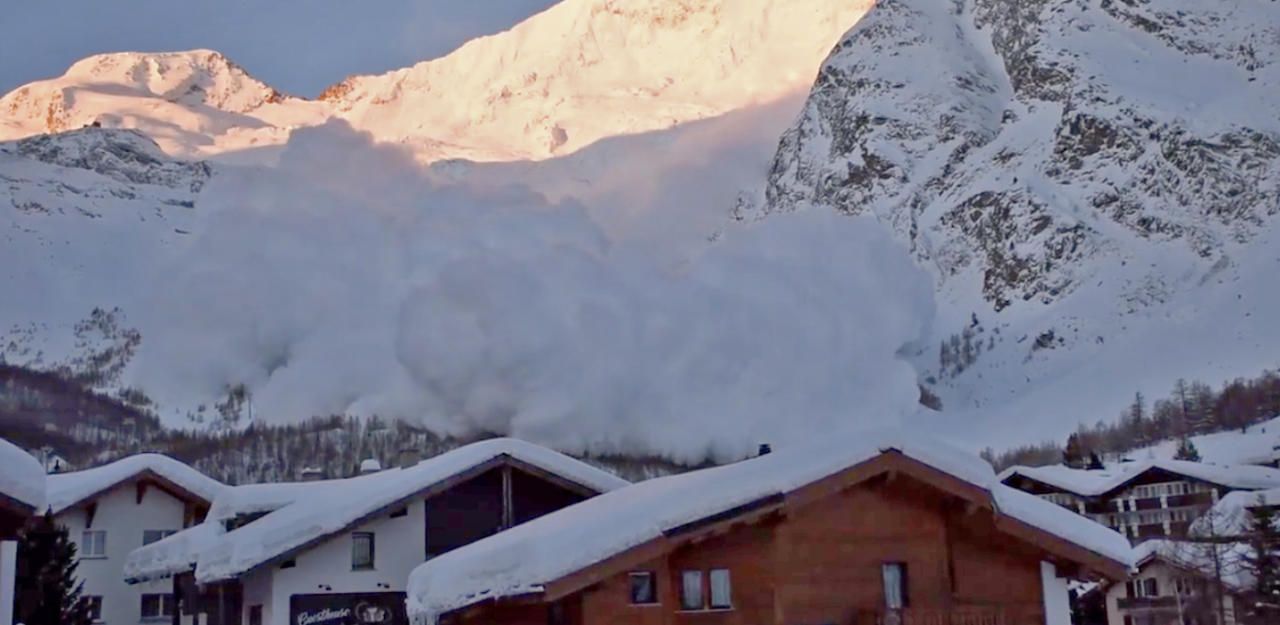 Heute.at - Hier verschluckt eine Lawine ein ganzes Dorf