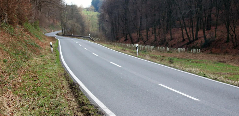 Die Täter schraubten das Schild einfach ab und nahmen es mit