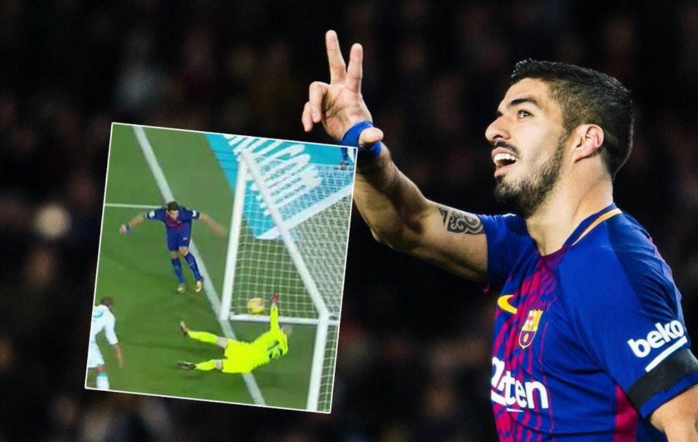 Der Ball war klar hinter der Linie, der Schiri gab den Treffer trotzdem nicht.