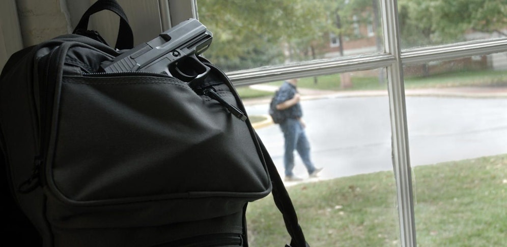 Der 14-Jährige kam mit einer Schreckschusspistole in die Schule.