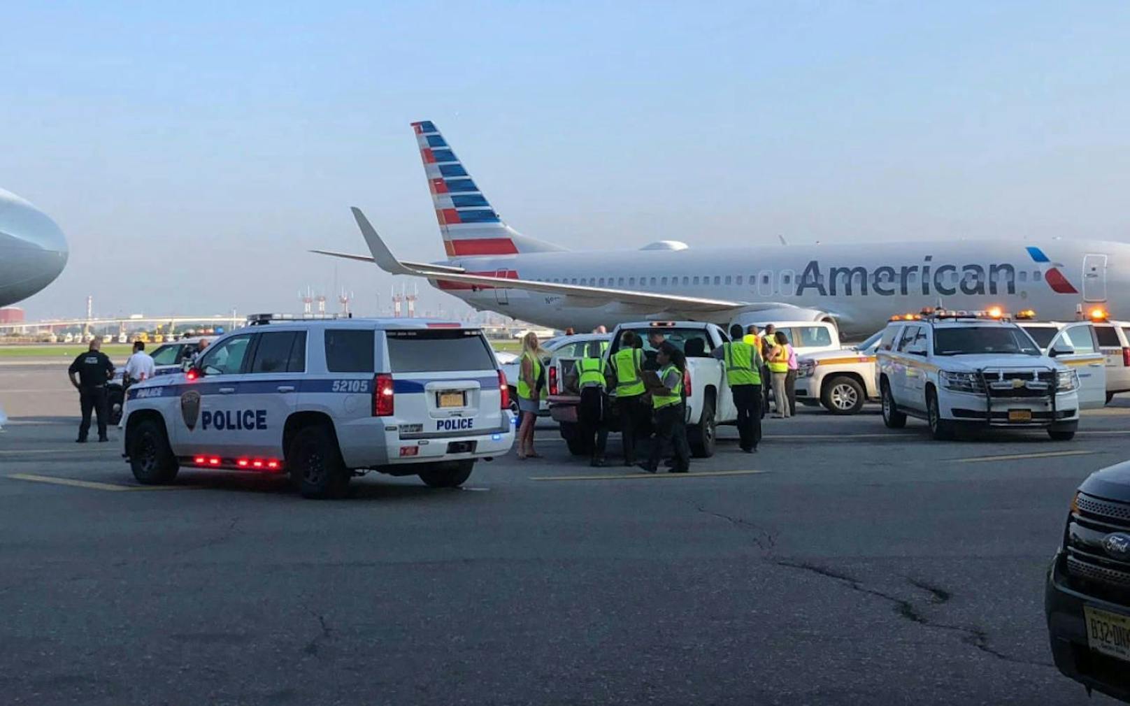 Durch den grausigen Fund auf der Flugzeug-Toilette der American-Airlines-Maschine in New York ging für Stunden am Airport nichts mehr. 