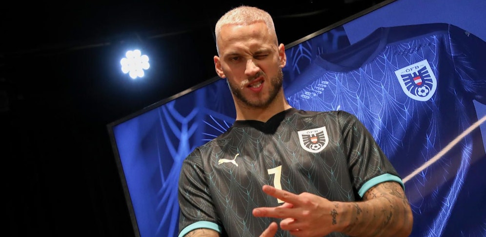 Marko Arnautovic bei der Präsentation des neuen ÖFB-Auswärtstrikots.