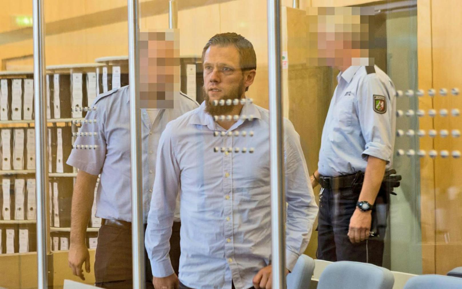 Der Deutsche Terrorhelfer wurde am Mittwoch in Düsseldorf (D) zu fünfeinhalb Jahren unbedingter Haft verurteilt. 
