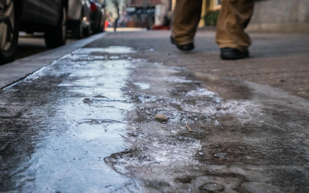 Glatteis auf den Straßen. Symbolfoto