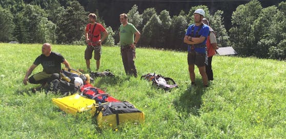 Ein Tourist und zwei Kletterer verirrten sich am Wochenende am Hochschneeberg.