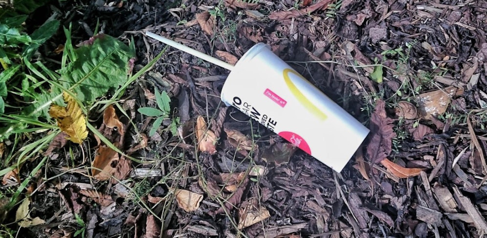 Plastik-Strohhalme gehören in englischen McDonald's-Filialen bald der Vergangenheit an.