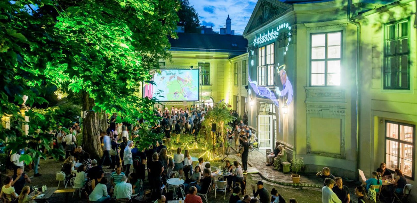 Das Festival startet mit einem Sommerfest im Volkskundemuseum Wien. 