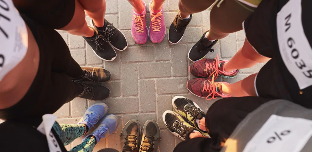 Knipsen Sie ihre Laufschuhe und teilen Sie das Bild per App mit unserer Community!
